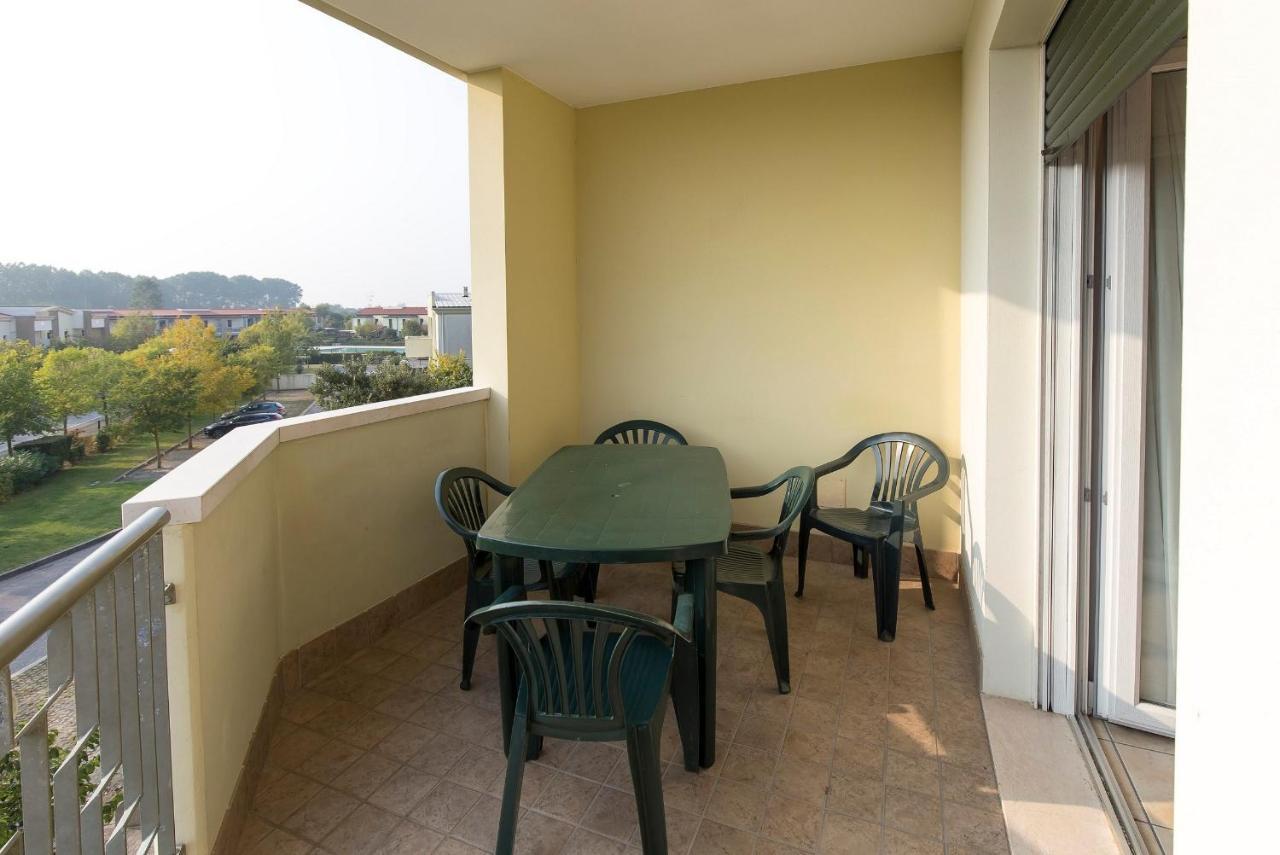 Robinia/Pinetine Lido Altanea Apartment Caorle Exterior photo